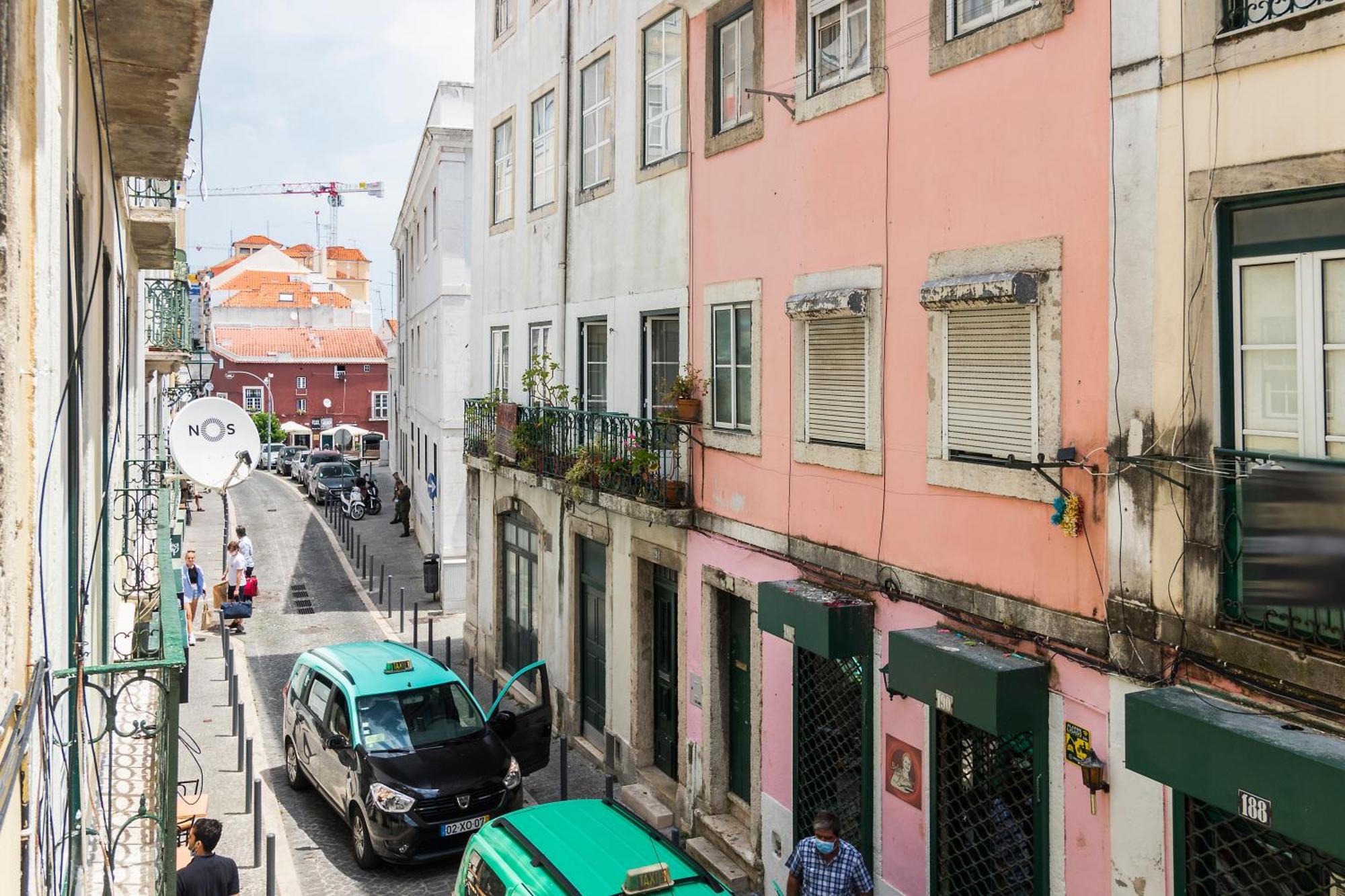 Alfama Patio Apartments Lisbona Esterno foto
